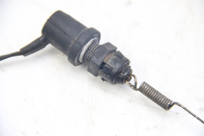 photo de INTERRUTTORE STOP POSTERIORE YAMAHA SR 125 (1982 - 2003)