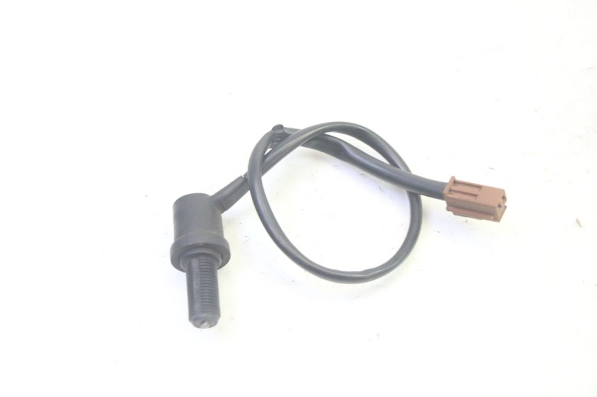 photo de INTERRUTTORE STOP POSTERIORE YAMAHA TDM ABS 900 (2002 - 2014) - Zoom sullo stato d'uso