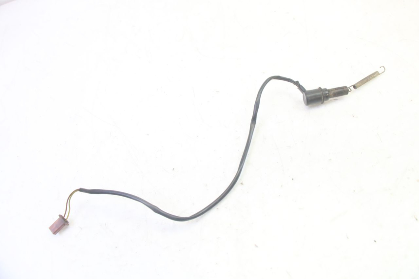 photo de INTERRUTTORE STOP POSTERIORE YAMAHA TZR 50 (2008 - 2016) - Altra angolazione