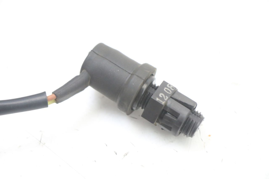 photo de INTERRUTTORE STOP POSTERIORE YAMAHA TRACER 7 700 (2020 - 2024)