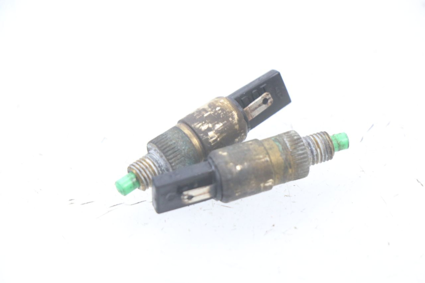 photo de Interruttore Stop PIAGGIO BEVERLY 125 (1998 - 2005)