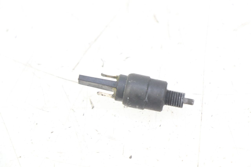 photo de INTERRUTTORE STOP FRENO DESTRO APRILIA ATLANTIC 500 (2002 - 2003)