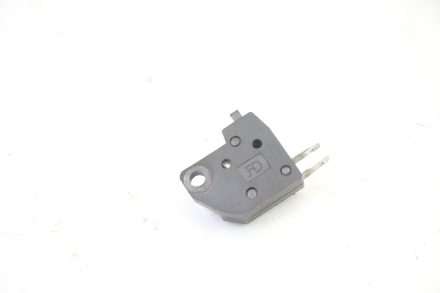 photo de INTERRUTTORE STOP DESTRA ORCAL CAVARO 4T 50 (2019 - 2023)