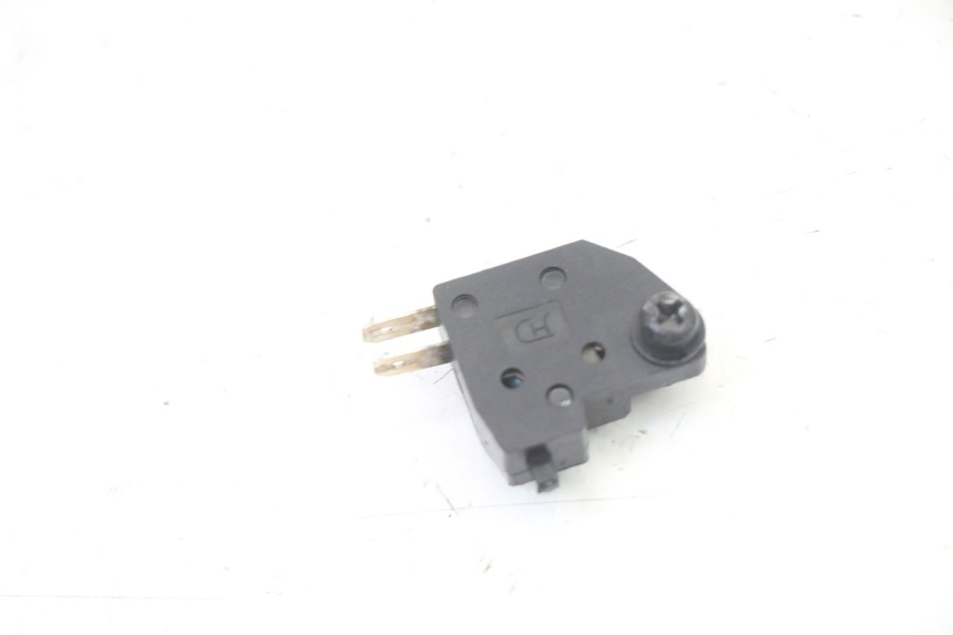 photo de INTERRUTTORE STOP DESTRO SYM FIDDLE 3 III 125 (2014 - 2020)