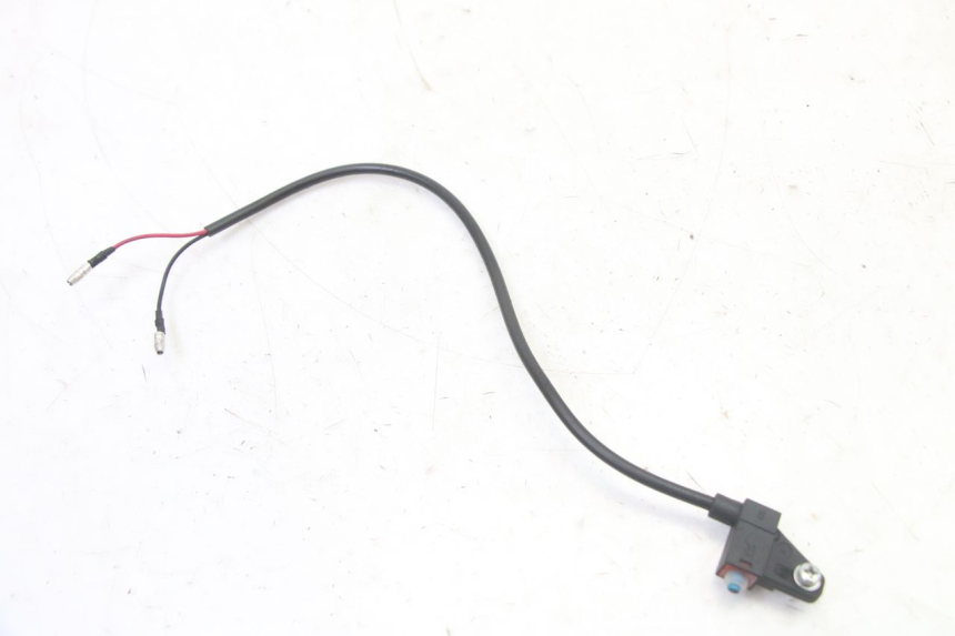 photo de INTERRUTTORE FANALE STOP DESTRO VENESI FLY RETRO 4T 50 (2020 - 2025)