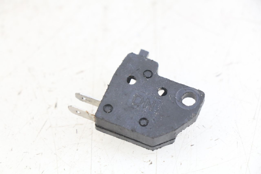 photo de INTERRUTTORE STOP DESTRO GAS-GAS SM ROOKIE 50 (2001 - 2005)
