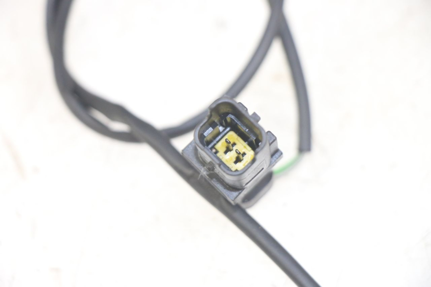 photo de INTERRUTTORE STOP DESTRA PEUGEOT GEOPOLIS RS 125 (2007 - 2009)