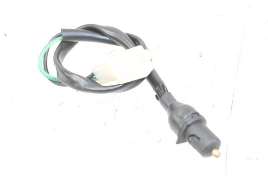 photo de INTERRUTTORE STOP DESTRA GOES WIKI 125 (2010 - 2015) - Vista principale