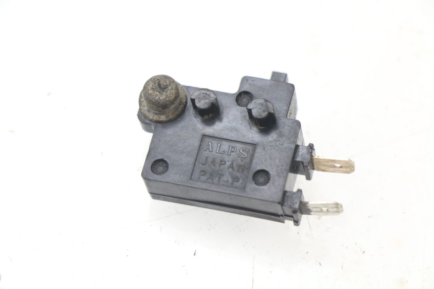 photo de CONTATTORE STOP DESTRO HONDA CBR 919 RR FIREBLADE 900 (1998 - 1999)