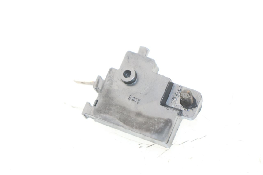 photo de CONTATTORE STOP DESTRO HONDA CBR 919 RR FIREBLADE 900 (1998 - 1999)