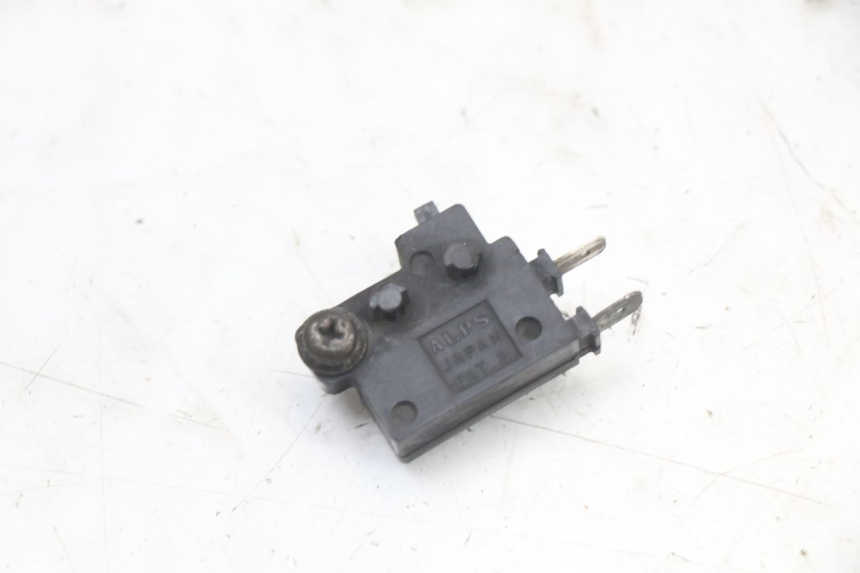 photo de INTERRUTTORE STOP DESTRA HONDA CBR F 1000 (1993 - 1996) - Vista principale