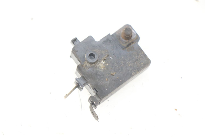 photo de INTERRUTTORE STOP FRENO DESTRO HONDA CBR RR FIREBLADE 900 (1992 - 1994)