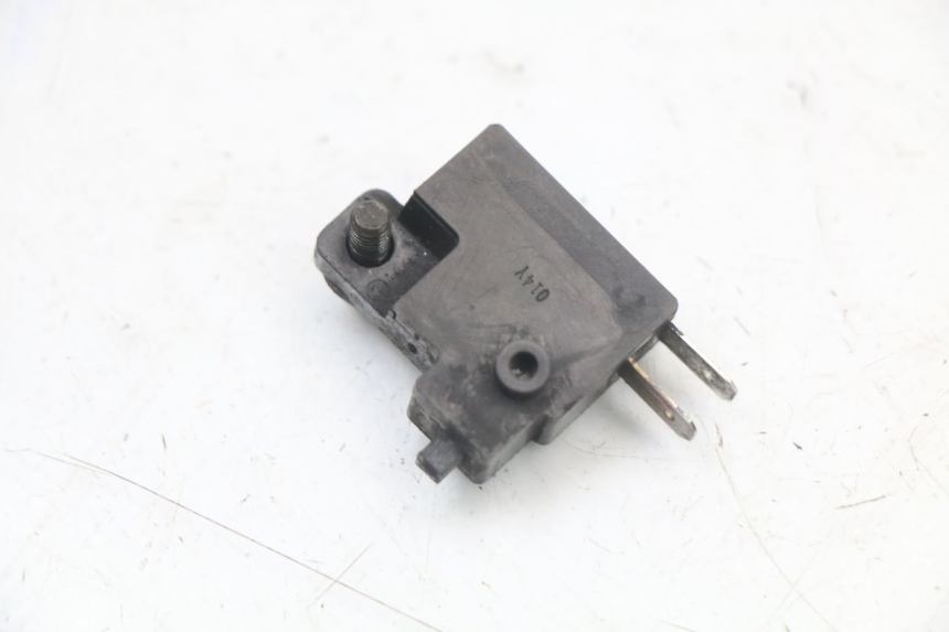 photo de INTERRUTTORE STOP DESTRA HONDA NES AROBASE 125 (2000 - 2003)