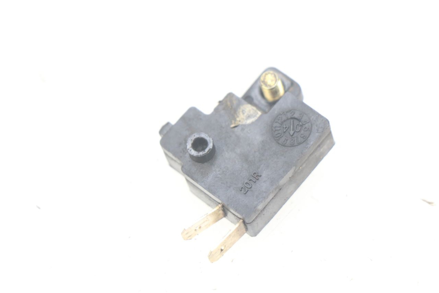 photo de INTERRUTTORE STOP FRENO DESTRO SYM JET EURO X 2T 50 (2003 - 2007)