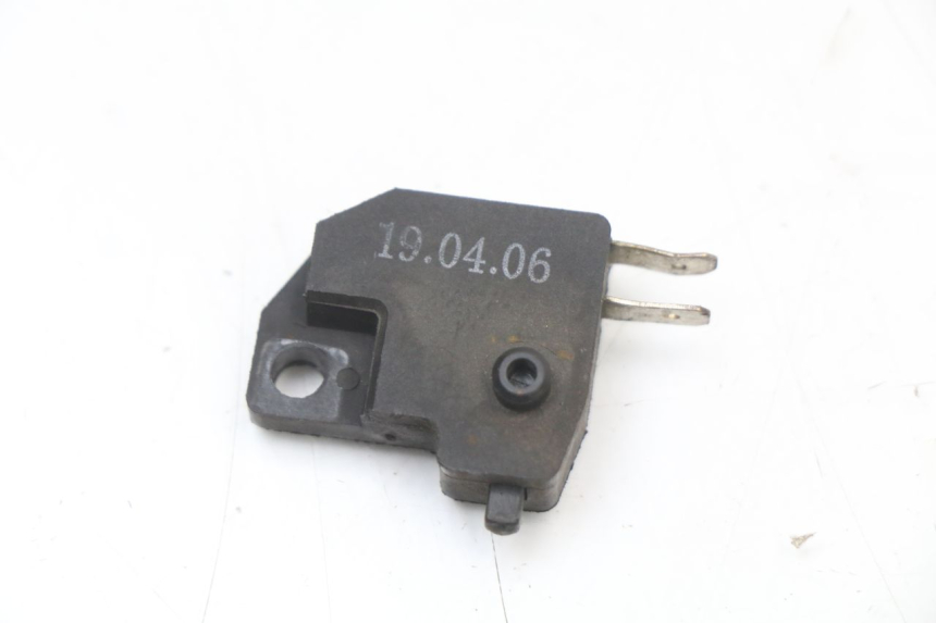 photo de INTERRUTTORE STOP DESTRA KYMCO SUPER 8 4T 50 (2021 - 2024)