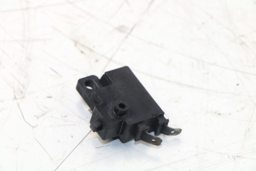photo de CONTATTORE STOP DESTRO HONDA NTV REVERSE 650 (1993 - 1994)