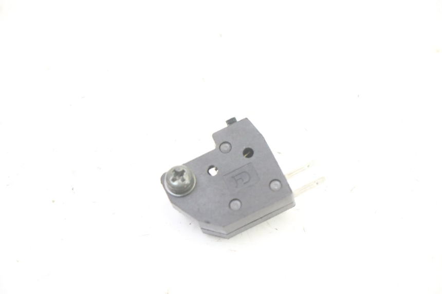 photo de INTERRUTTORE STOP DESTRA SYM ORBIT III 3 4T 50 (2021 - 2025)