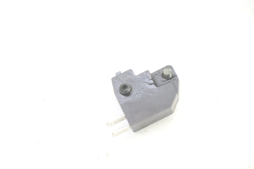 photo de INTERRUTTORE STOP DESTRA SYM ORBIT III 3 4T 50 (2021 - 2025)
