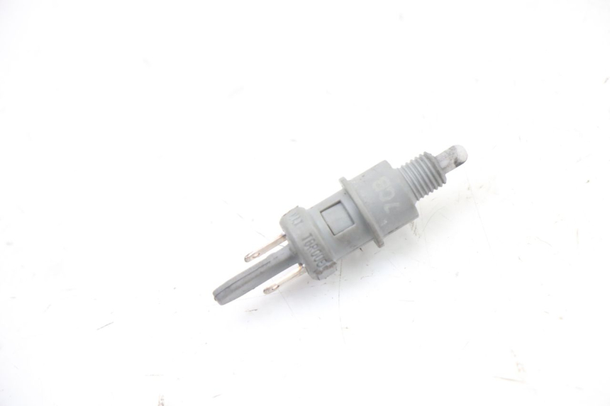 photo de INTERRUTTORE STOP DESTRA PEUGEOT CITYSTAR 2T 50 (2018 - 2021)