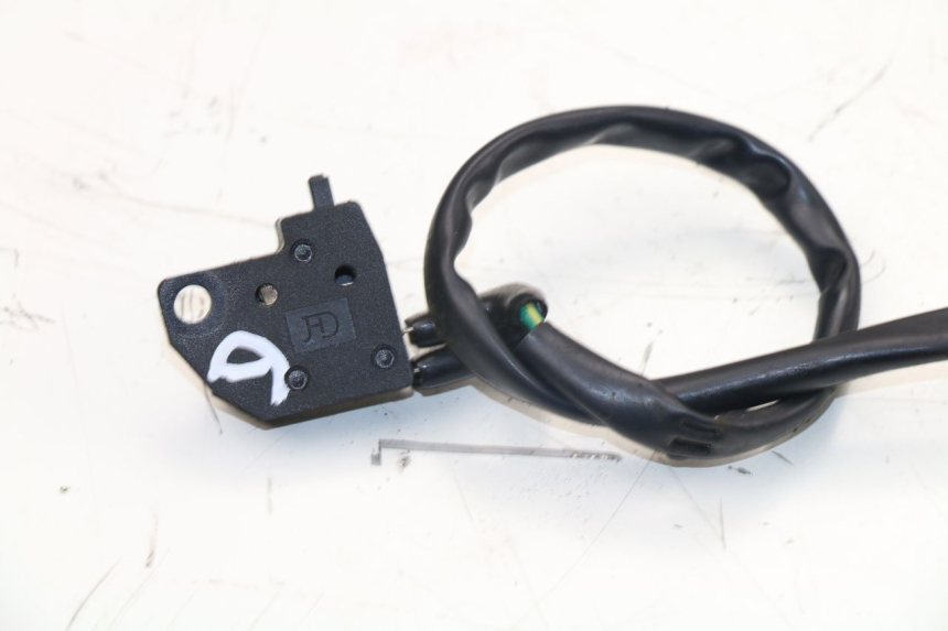 photo de CONTATTORE STOP LUCE DESTRO PEUGEOT DJANGO 2T 50 (2014 - 2019)