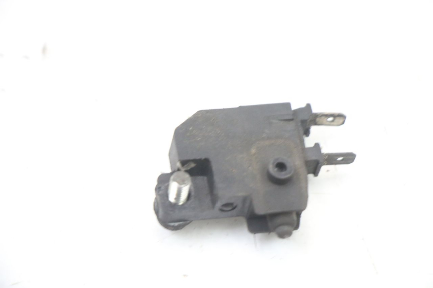 photo de INTERRUTTORE STOP FRENO DESTRO PEUGEOT SATELIS 125 (2013 - 2018)