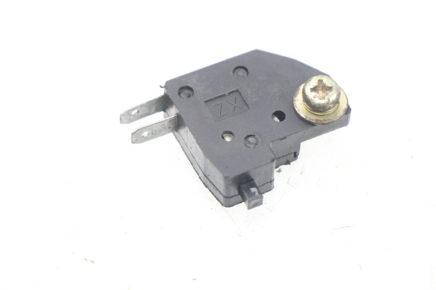 photo de CONTATTORE STOP DESTRO PEUGEOT SUM UP 125 (2008 - 2013)