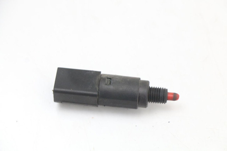 photo de CONTACTORE STOP DESTRO GILERA RUNNER SP 50 (2009 - 2017)