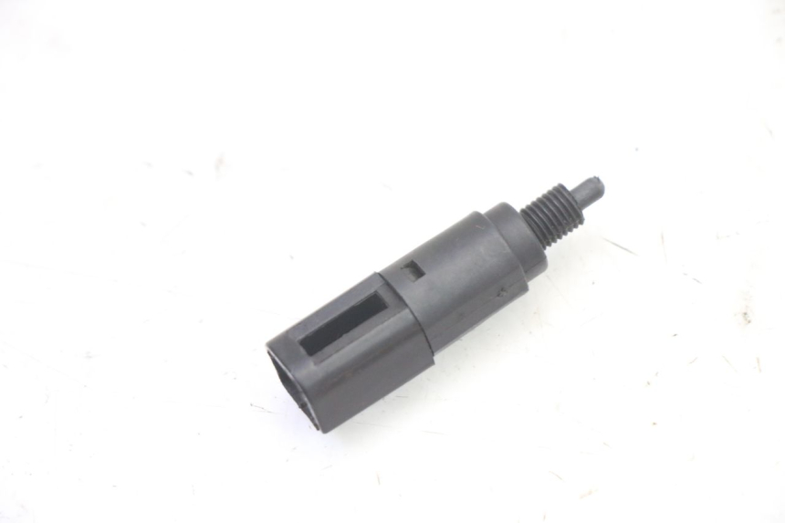 photo de INTERRUTTORE STOP DESTRA GILERA RUNNER SP 50 (2006 - 2008)