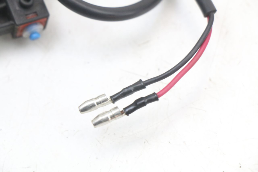 photo de INTERRUTTORE STOP DESTRA VASTRO STREET X 4T 50 (2016 - 2021)