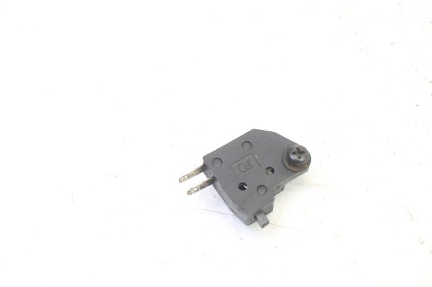 photo de INTERRUTTORE STOP DESTRA PEUGEOT STREETZONE I 2T 50 (2018 - 2020)