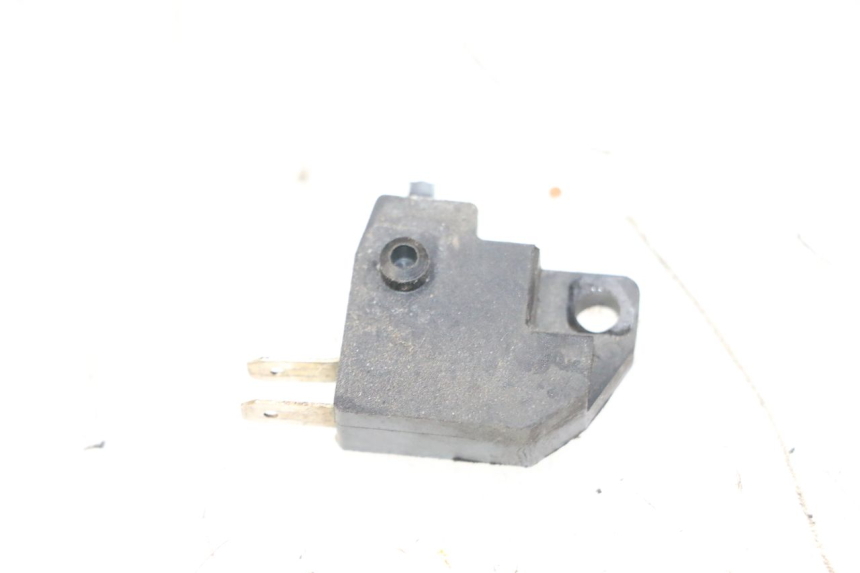 photo de INTERRUTTORE STOP DESTRA PEUGEOT STREETZONE I 2T 50 (2018 - 2020)