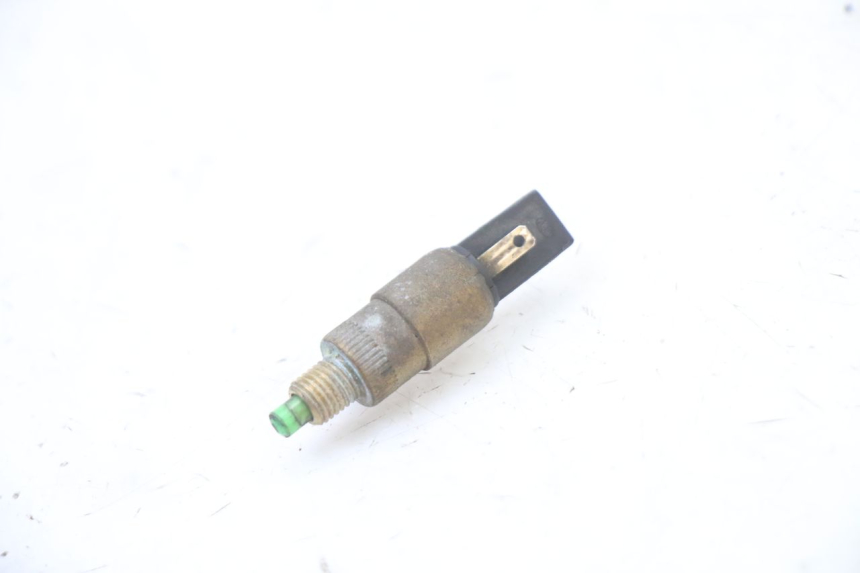photo de INTERRUTTORE STOP DESTRA PIAGGIO SUPER LX 125 (2000 - 2003)