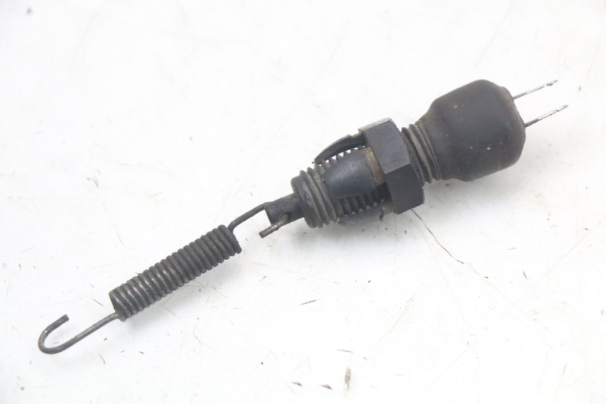 photo de INTERRUTTORE STOP DESTRA SUZUKI GS F 500 (2004 - 2007)