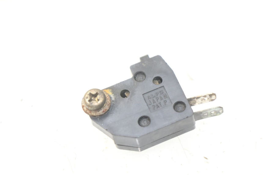 photo de CONTATTORE STOP LUCE DESTRO SUZUKI UC EPICURO 125 (1999 - 2003)