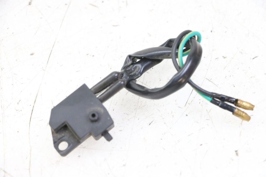 photo de INTERRUTTORE STOP DESTRA UNIVERSAL BIKE ZN50QT-11B 50 (2018 - 2021)