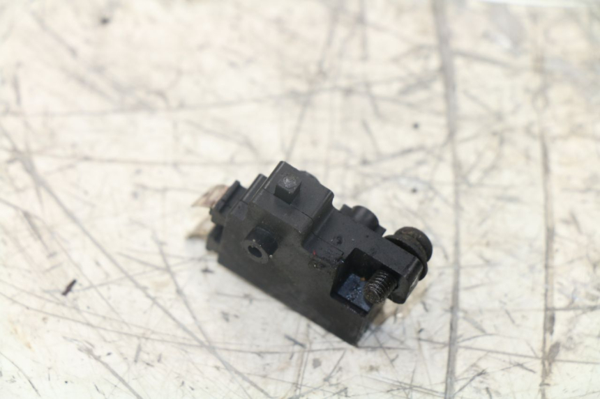 photo de Interruttore stop destro HONDA VFR 750 (1994 - 1997)