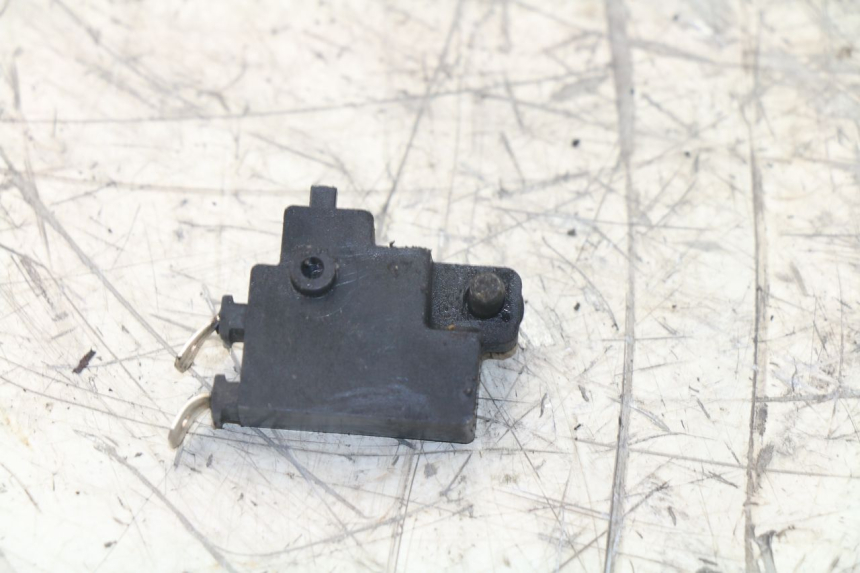 photo de Interruttore stop destro HONDA VFR 750 (1994 - 1997)