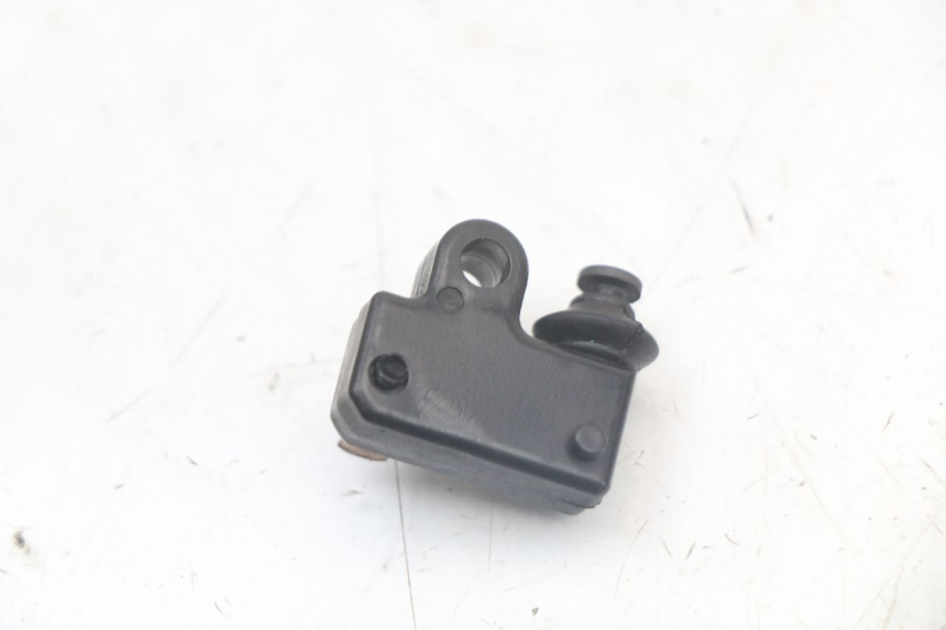 photo de INTERRUTTORE STOP DESTRO YAMAHA X-MAX XMAX 250 (2006 - 2009)