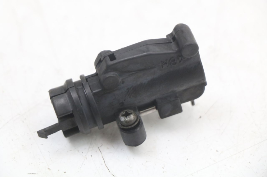 photo de Interruttore stop freno destro YAMAHA XJS DIVERSION 600 (1997 - 1999)