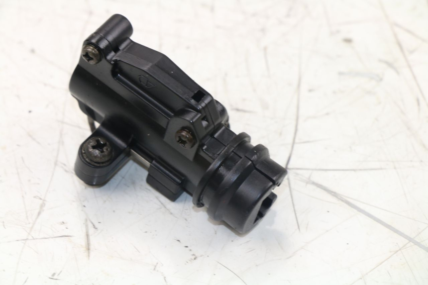 photo de Interruttore stop freno destro YAMAHA XJS DIVERSION 600 (1997 - 1999)