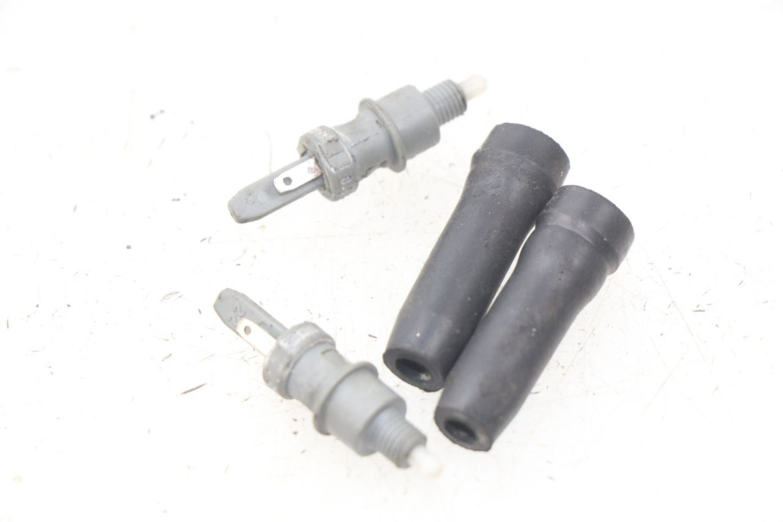 photo de INTERRUTTORE STOP PEUGEOT ELYSTAR 50 (2002 - 2014)