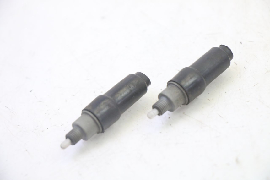 photo de INTERRUTTORE STOP PEUGEOT ELYSTAR 50 (2002 - 2014)