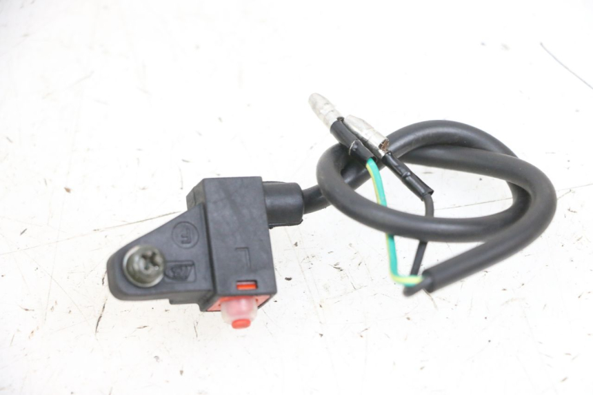 photo de INTERRUTTORE STOP SINISTRA EFUN PUSA 1 - Altra angolazione