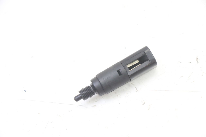 photo de INTERRUTTORE STOP SINISTRA GILERA RUNNER SP 50 (2006 - 2008)