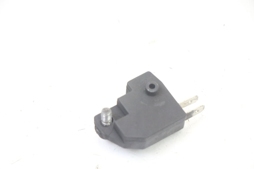 photo de INTERRUTTORE STOP SINISTRA SUZUKI BURGMAN 125 (2015 - 2017)