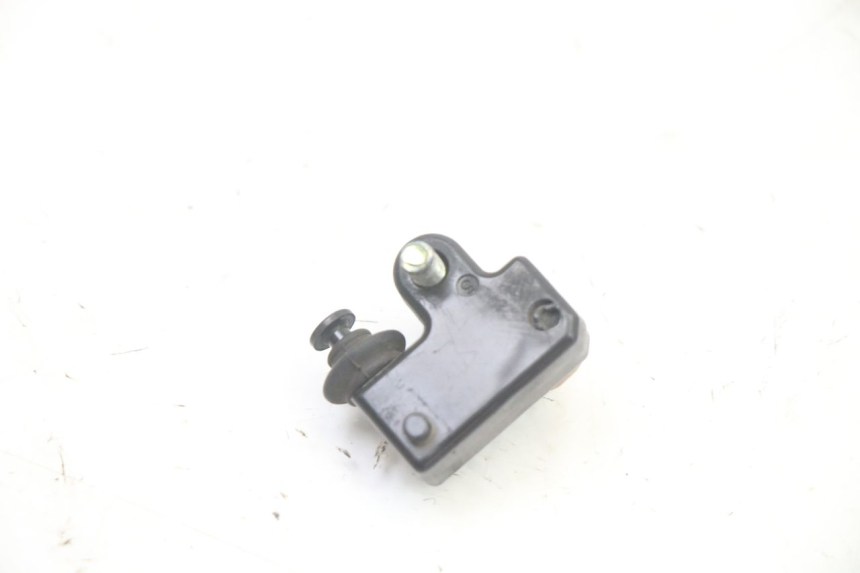 photo de INTERRUTTORE STOP SINISTRA YAMAHA X-MAX XMAX 125 (2010 - 2014)
