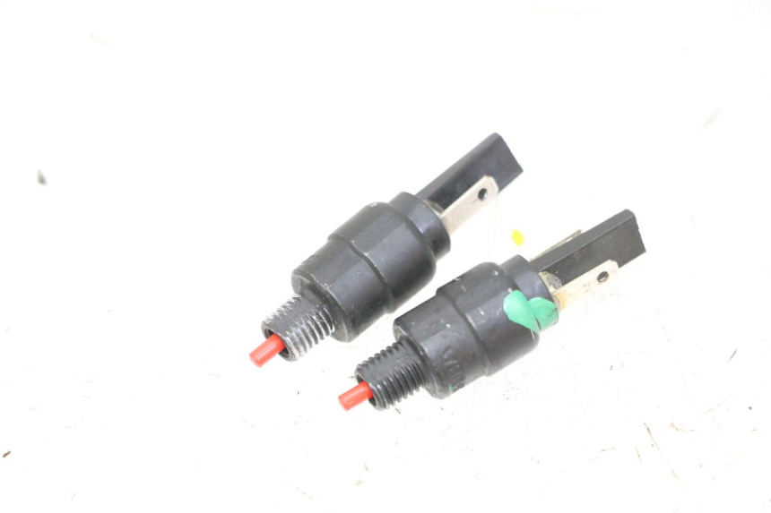 photo de INTERRUTTORE STOP PIAGGIO MP3 HPE 310 (2024 - 2025)