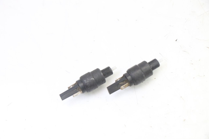 photo de INTERRUTTORE STOP PIAGGIO MP3 RL 250 (2007 - 2010)