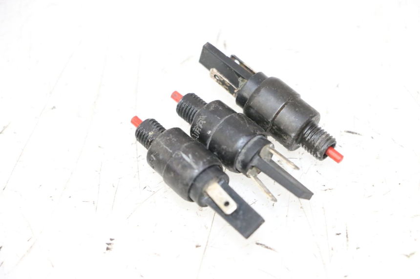 photo de INTERRUTTORE STOP PIAGGIO MP3 500 (2011 - 2015)