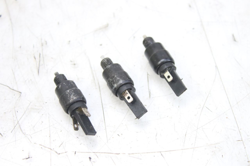 photo de INTERRUTTORE STOP PIAGGIO MP3 RL 250 (2007 - 2010)